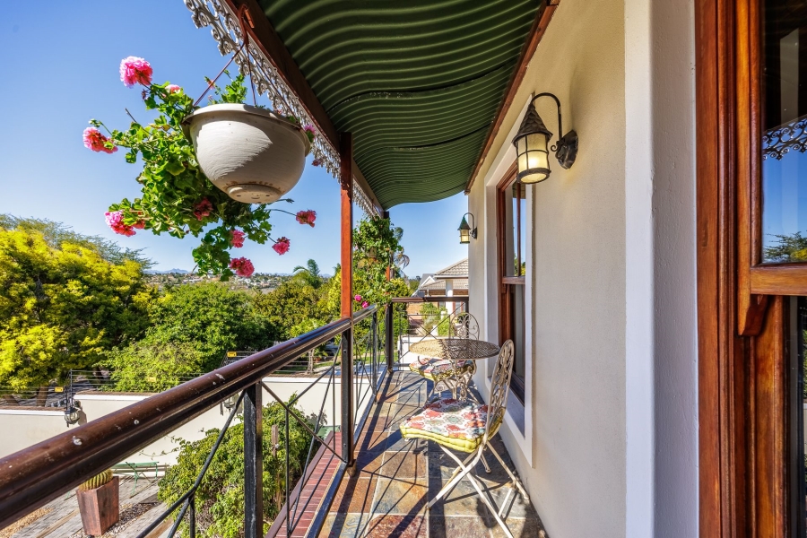 3 Bedroom Property for Sale in Bergsig Western Cape